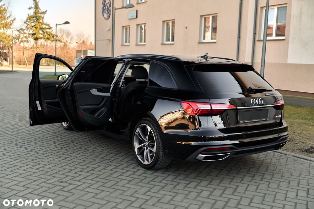 Audi A4 Avant - 26