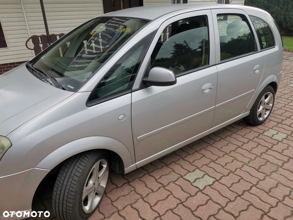 Opel Meriva - 2
