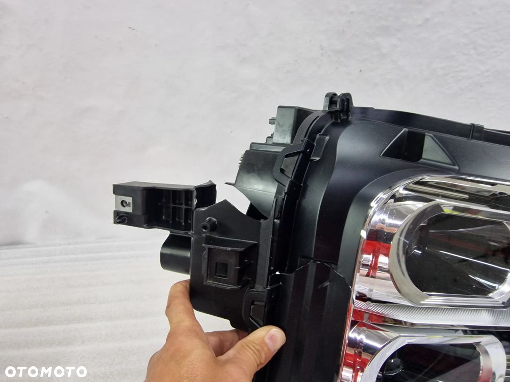 MITSUBISHI ECLIPSE CROSS LIFT 21- PRAWA LAMPA PRZEDNIA PRZÓD FULL LED , NR KOITO 100-67131 , NR AUKCJI LA724 - 8