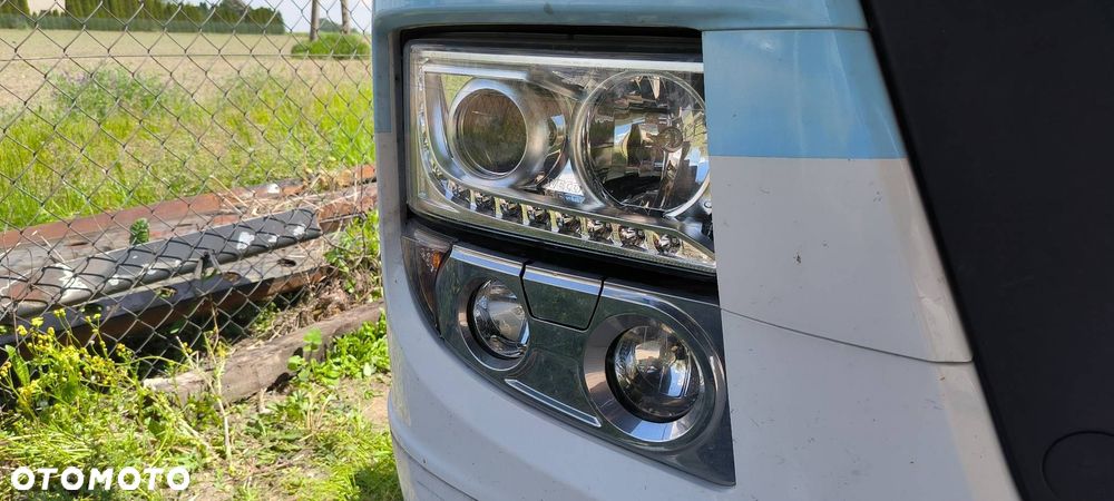 LAMPA PRAWA PRZÓD IVECO STRALIS AS440ST/P LNG LED - 4