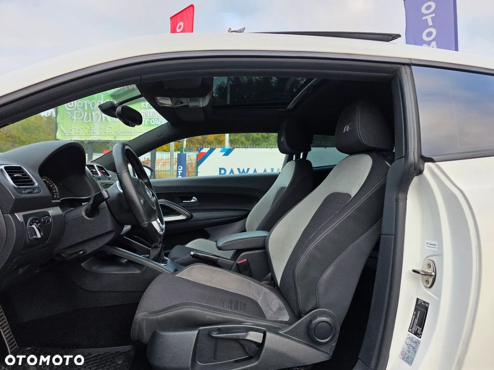 Volkswagen Scirocco 2.0 TDI Blue Motion Technologie Life - 8