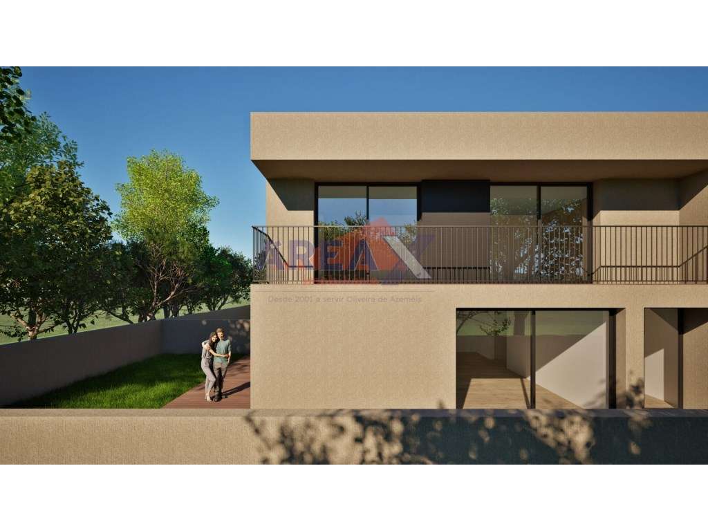 Moradia geminada T4, de arquitetura contemporânea - Grande imagem: 2/19