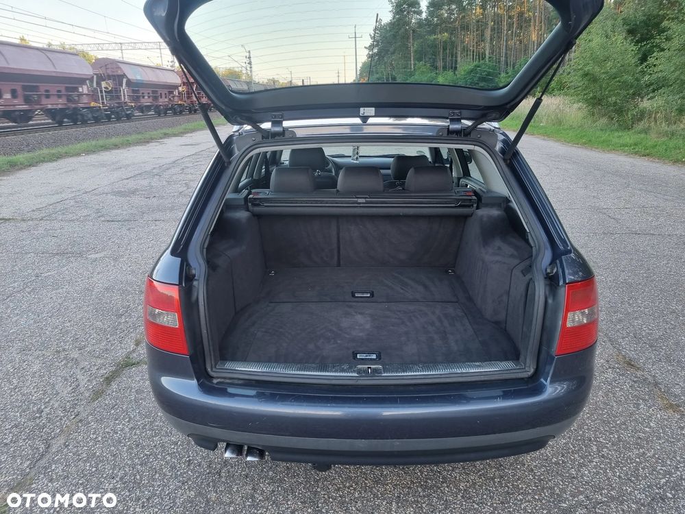 Audi A6 Avant - 18