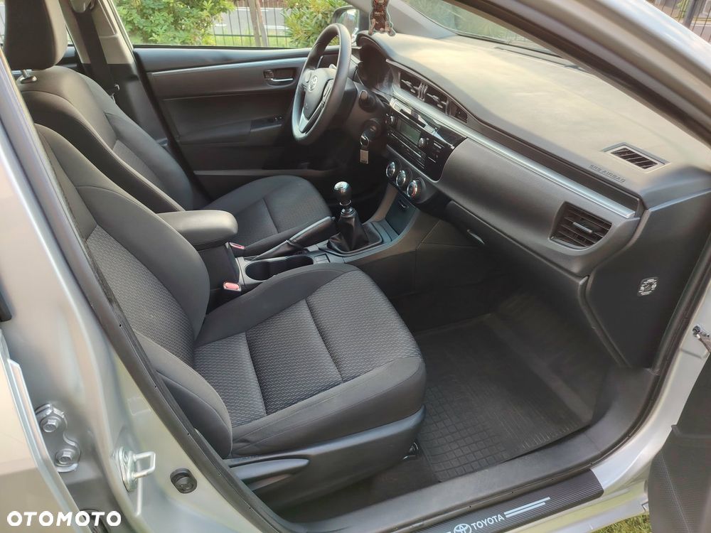 Toyota Corolla 1.33 Active - 8