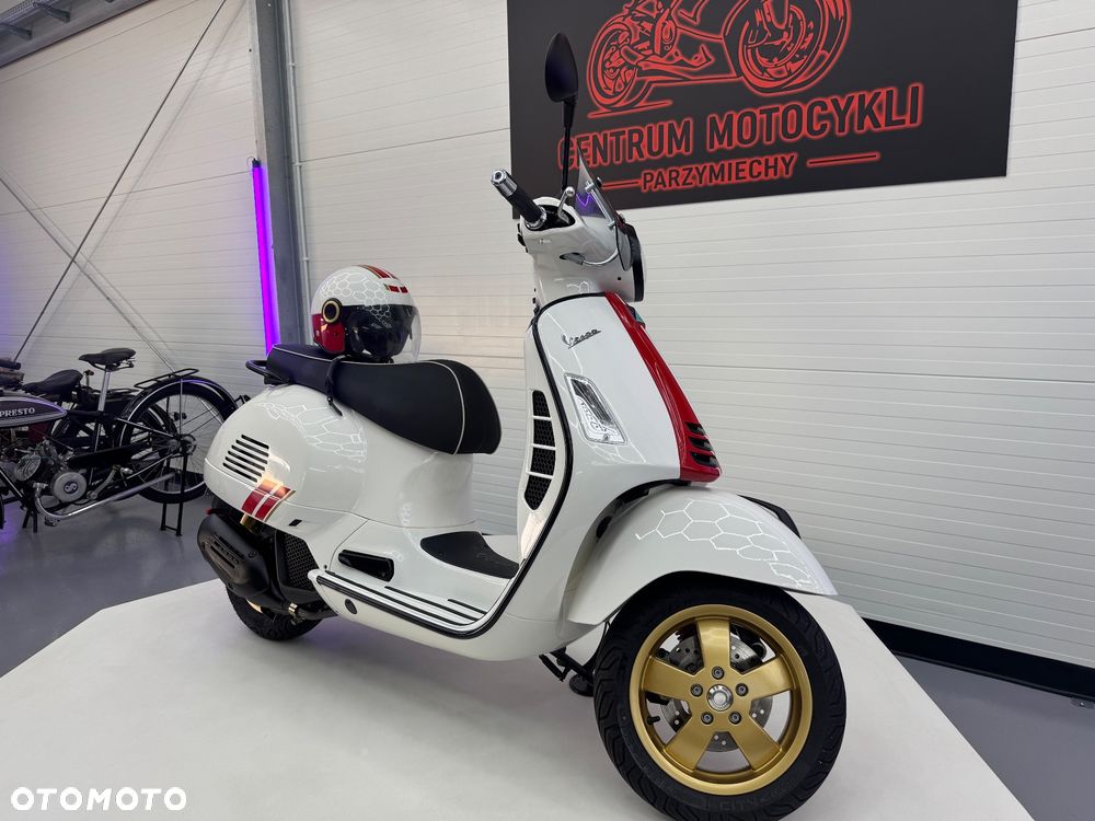 Piaggio Vespa - 4