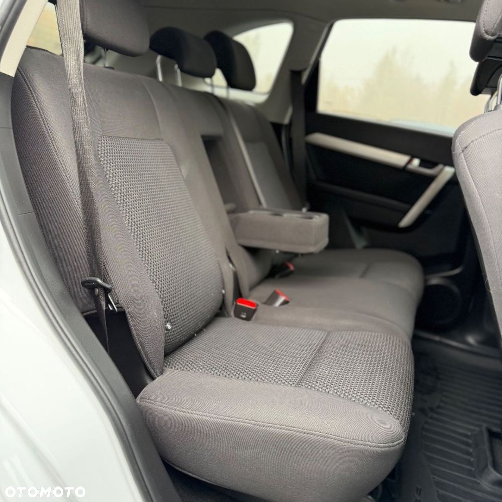 Chevrolet Captiva - 29