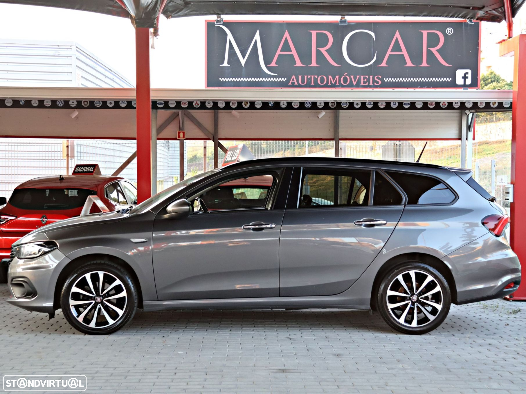 Fiat Tipo Station Wagon 1.6 M-Jet Lounge Tech J17 DCT - 12