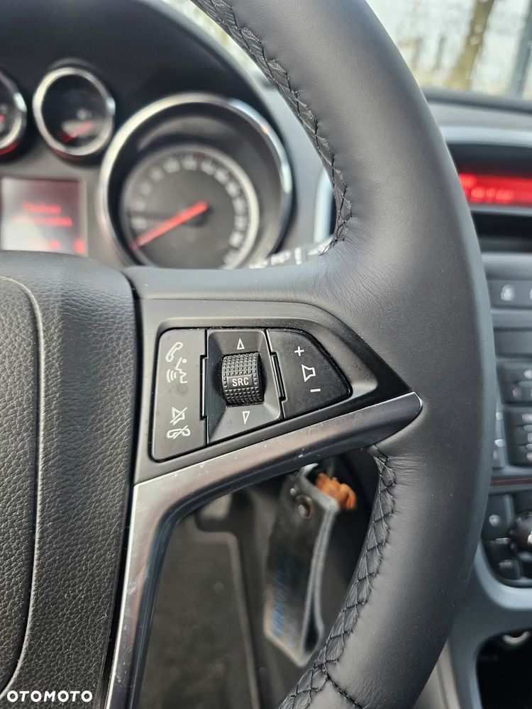 Opel Astra 1.4 Turbo - 19