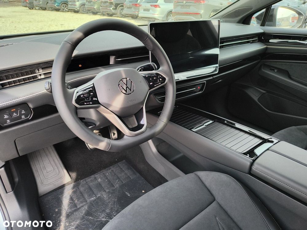 Volkswagen ID.7 77kWh Plus - 10