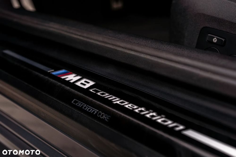 BMW M8 Competition - 21