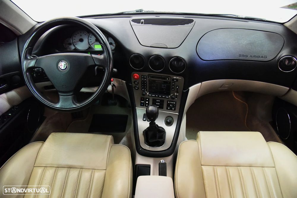 Alfa Romeo 166 2.0 V6 TB - 13