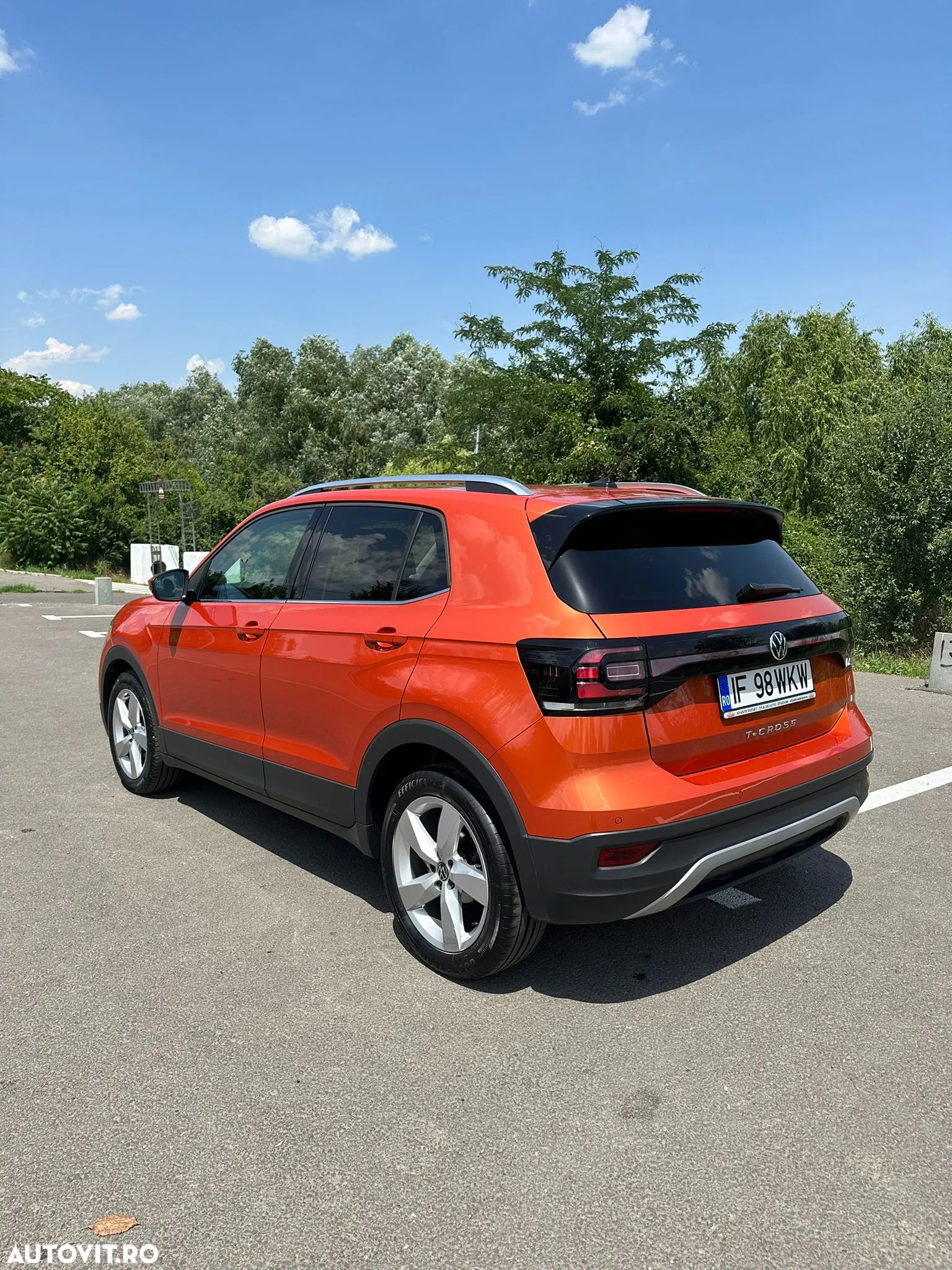 Volkswagen T-Cross - 8