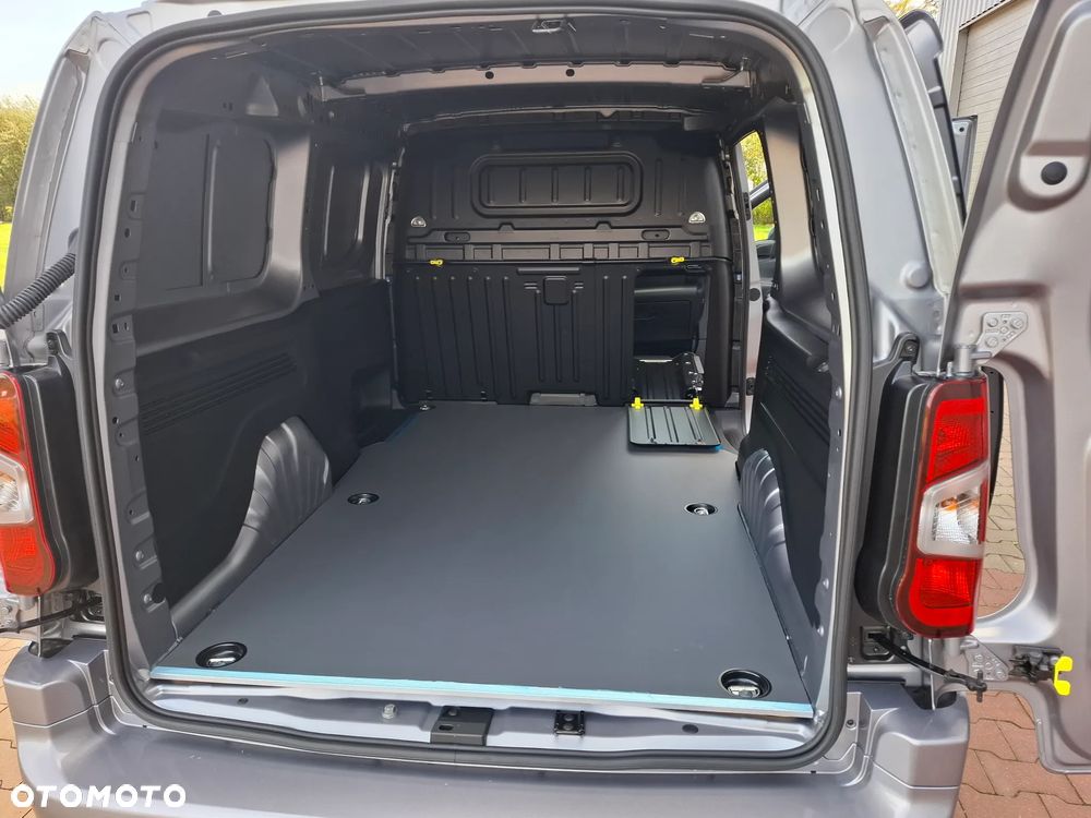 Toyota Proace City L2 1,5-l - 7