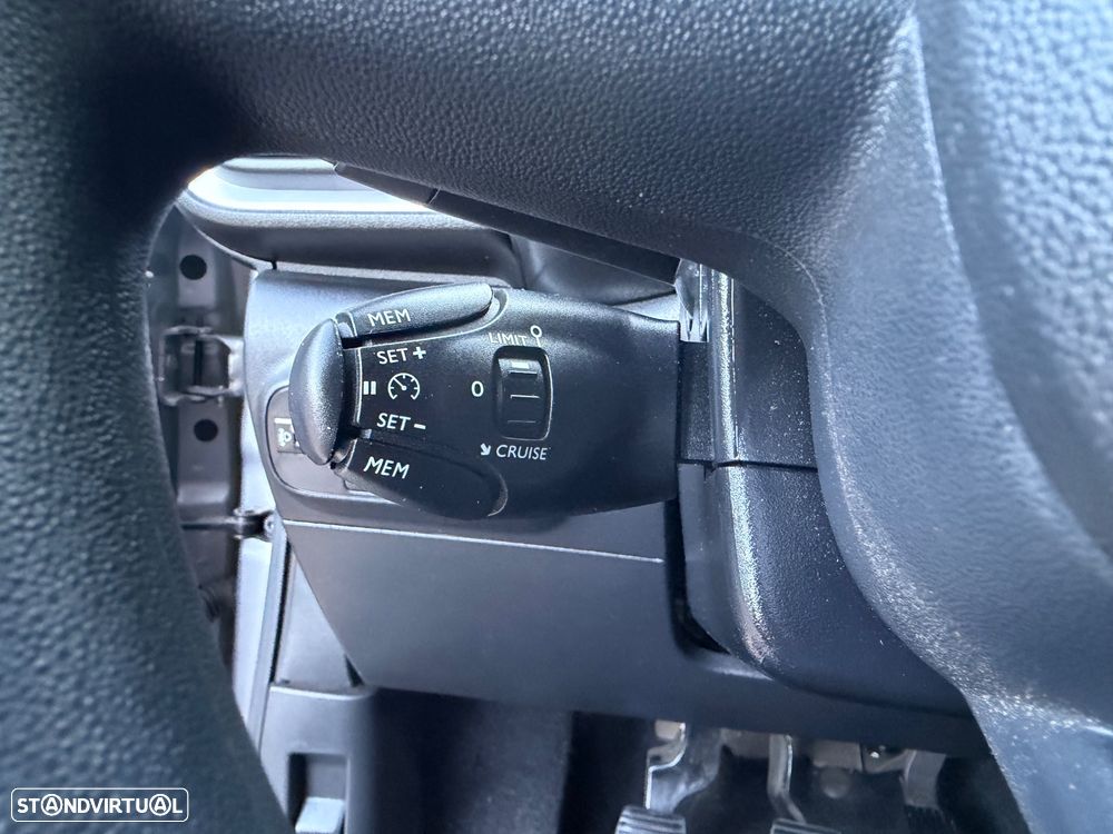 Citroën C3 Pure Tech Shine - 19