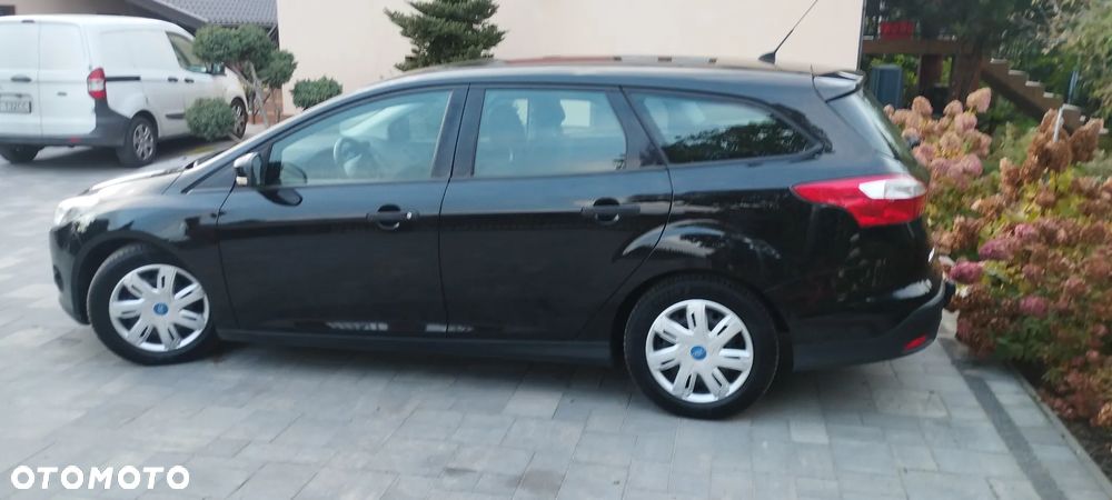Ford Focus 1.6 TDCi DPF Ambiente - 15