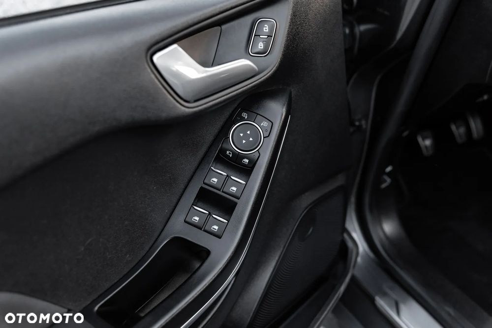Ford Fiesta 1.0 EcoBoost S&S ST-LINE - 18