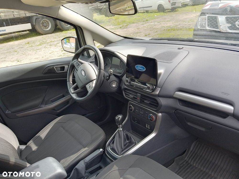 Ford EcoSport - 7