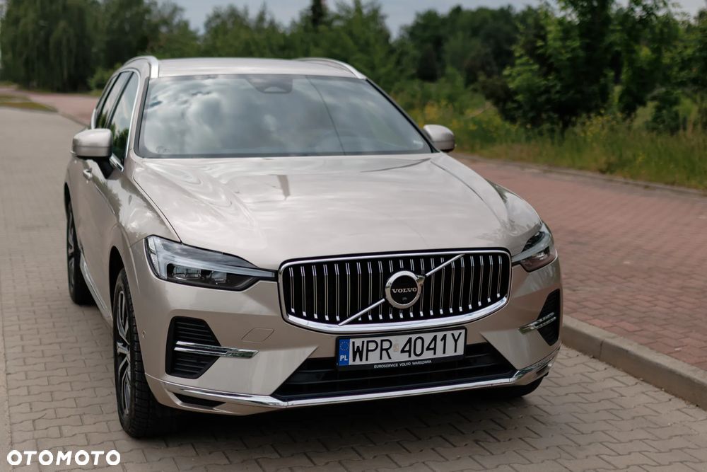 Volvo XC 60 B4 B Plus Bright - 10