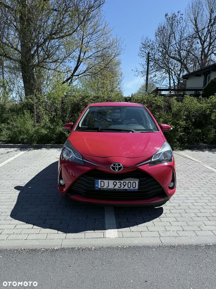 Toyota Yaris 1.5 Premium - 1