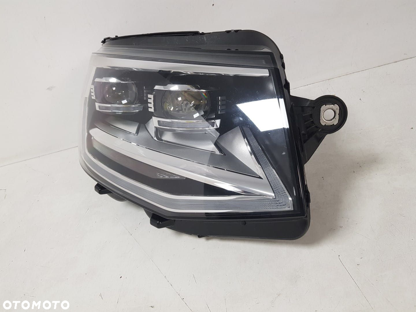 VW T6 MULTIVAN TRANSPORTER LAMPA PRAWA FULL LED REFLEKTOR 7E1941036A IDEALNY - 5