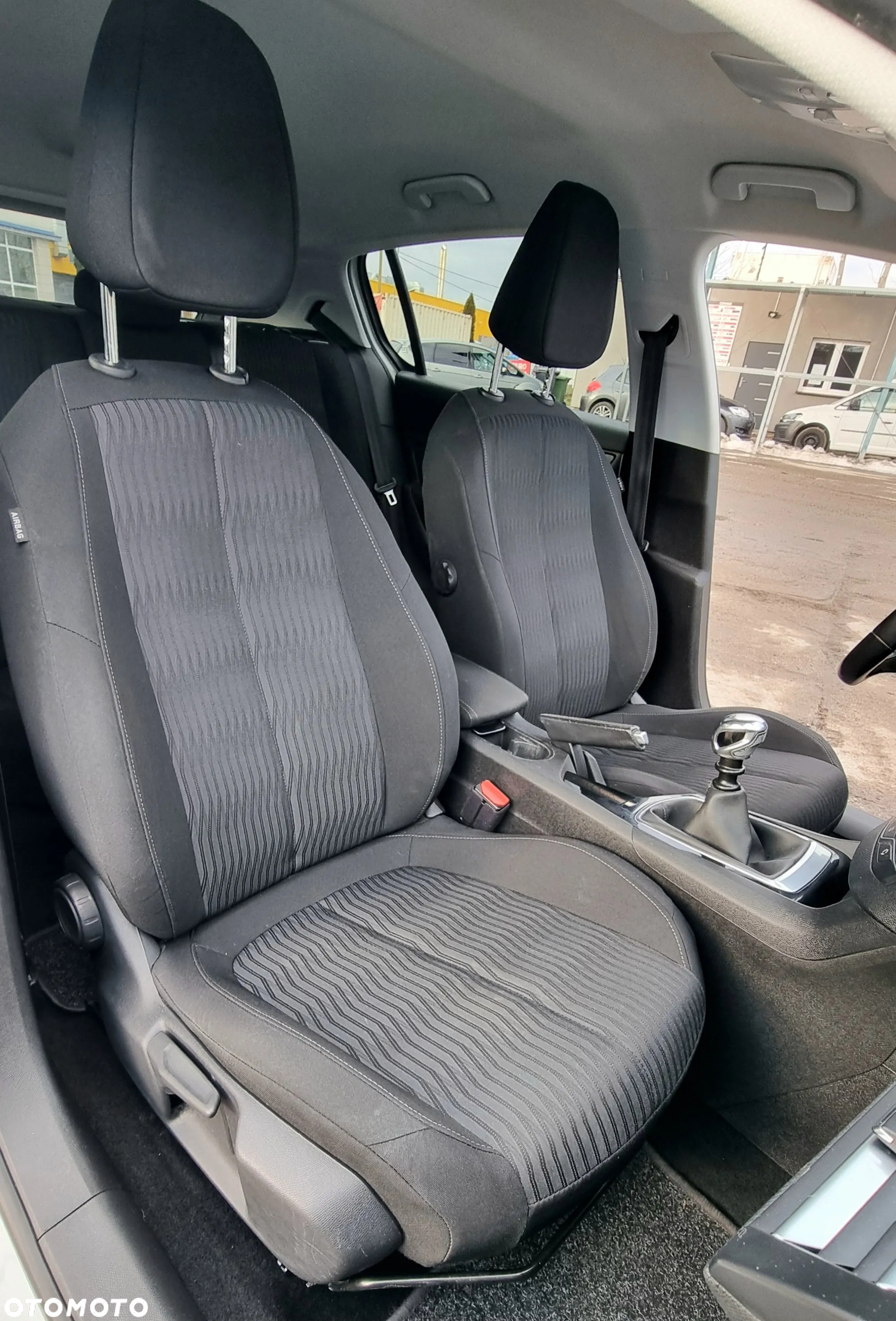 Peugeot 308 1.6 BlueHDi Allure S&S - 14