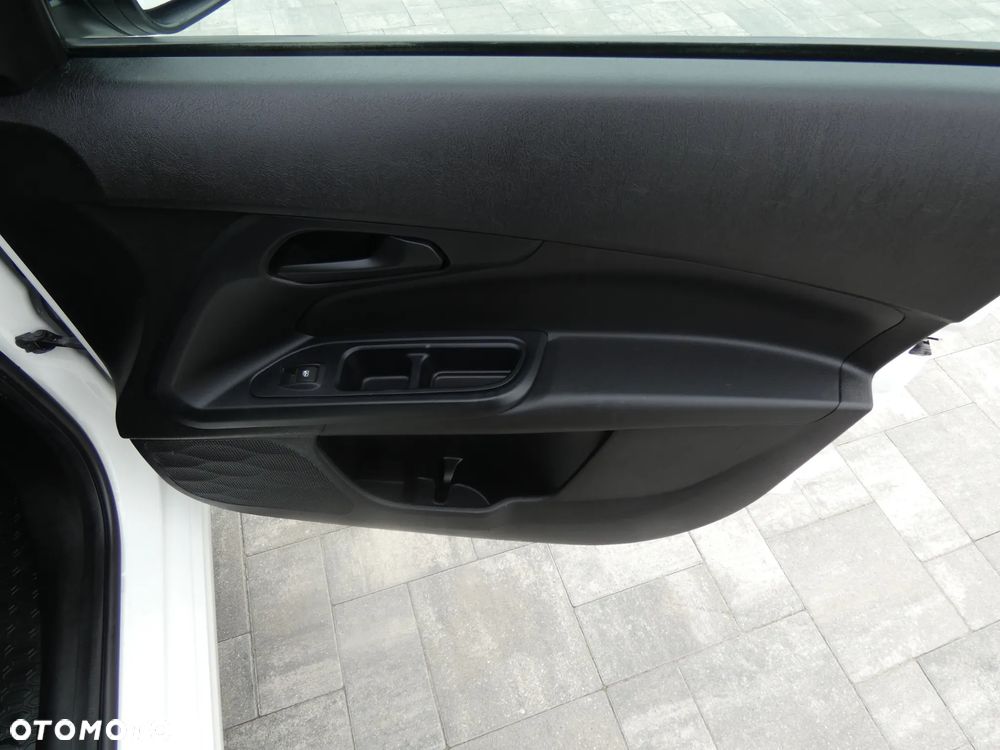 Fiat Tipo 1.4 16V Easy - 35