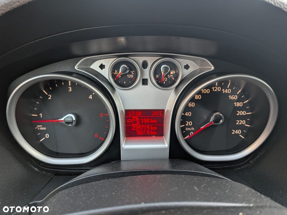 Ford Kuga 2.0 TDCi 4WD Titanium - 24