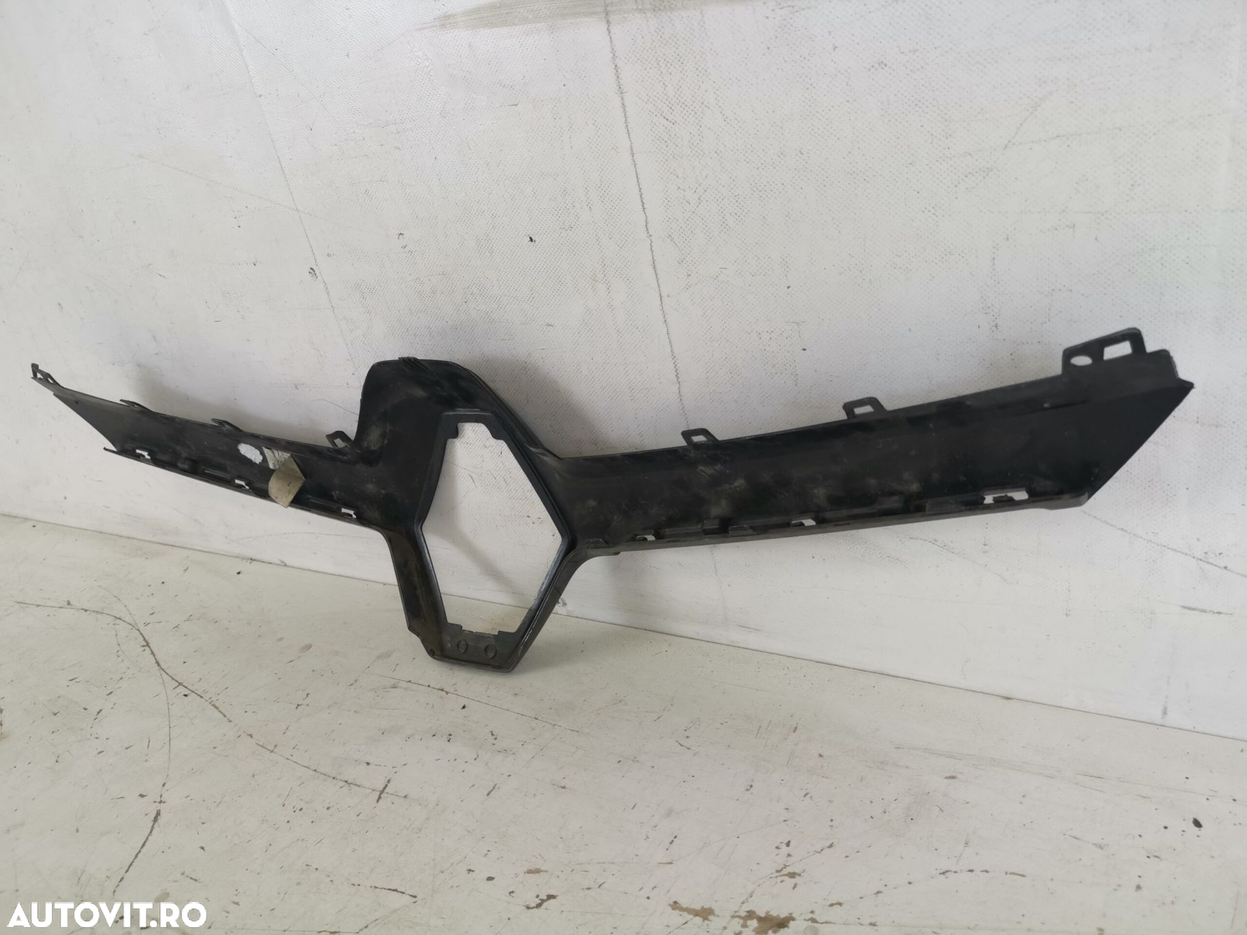 Grila Radiator Renault  Megane 3 [2008 - 2014] Originala In Stare Buna - 7