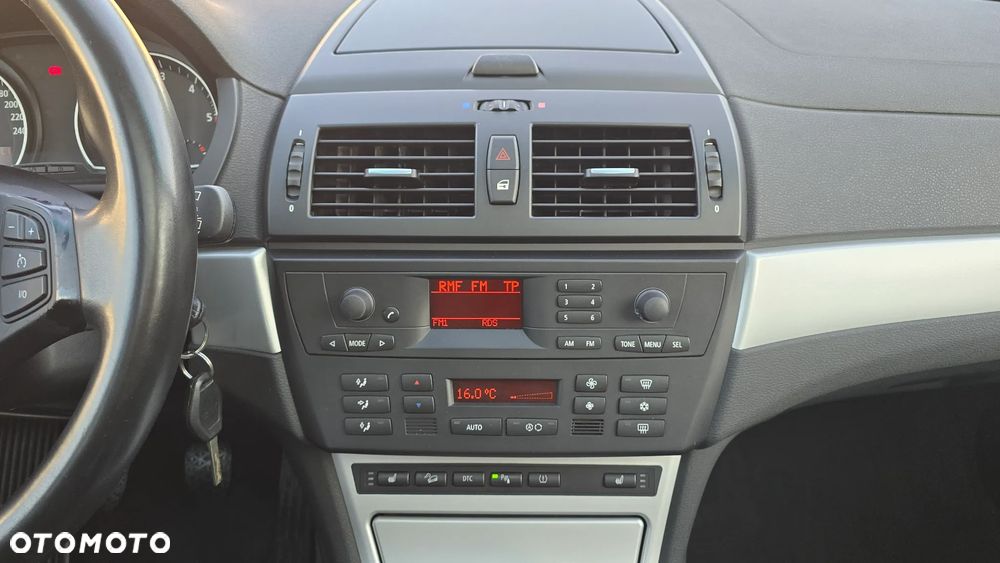 BMW X3 - 16