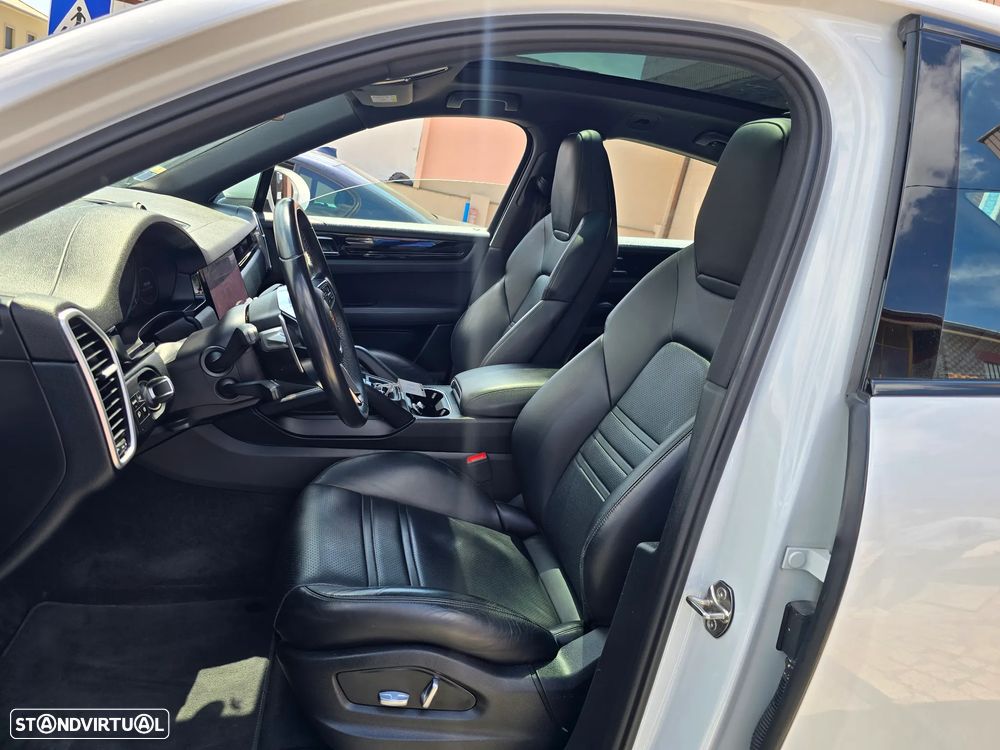 Porsche Cayenne Coupé Tiptronic S - 9