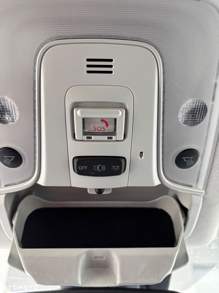 Toyota Prius 1.8 Hybrid Executive - 36