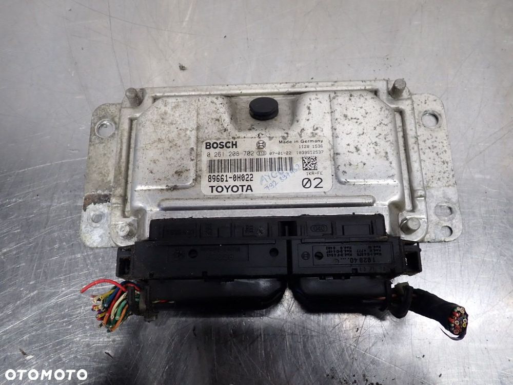 KOMPUTER SILNIKA TOYOTA AYGO I 1.0 89661-0H022 - 1