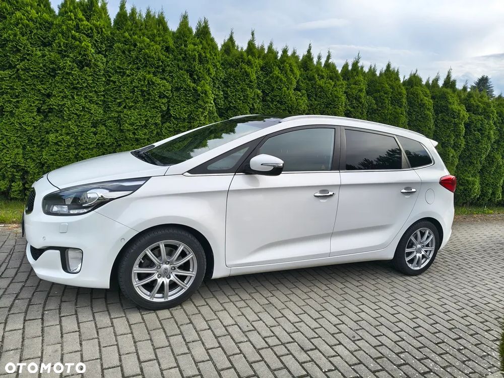 Kia Carens 1.7 CRDi Spirit - 13