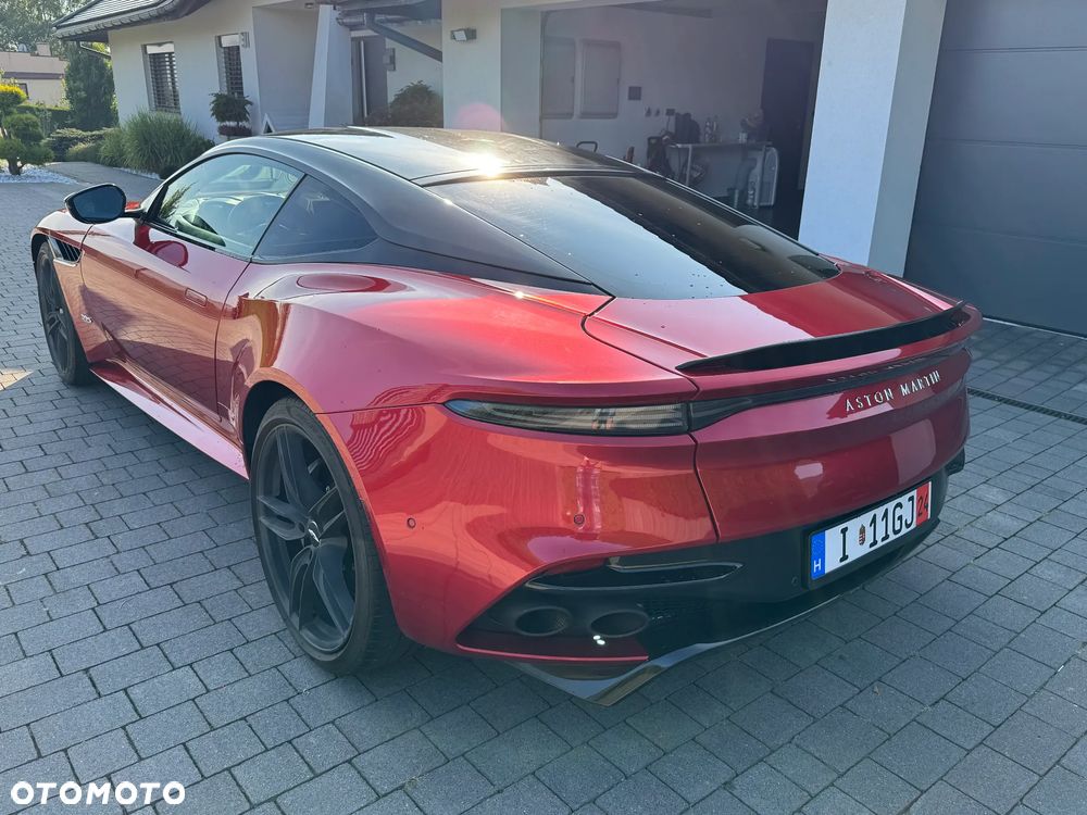 Aston Martin DBS Superleggera Standard - 3
