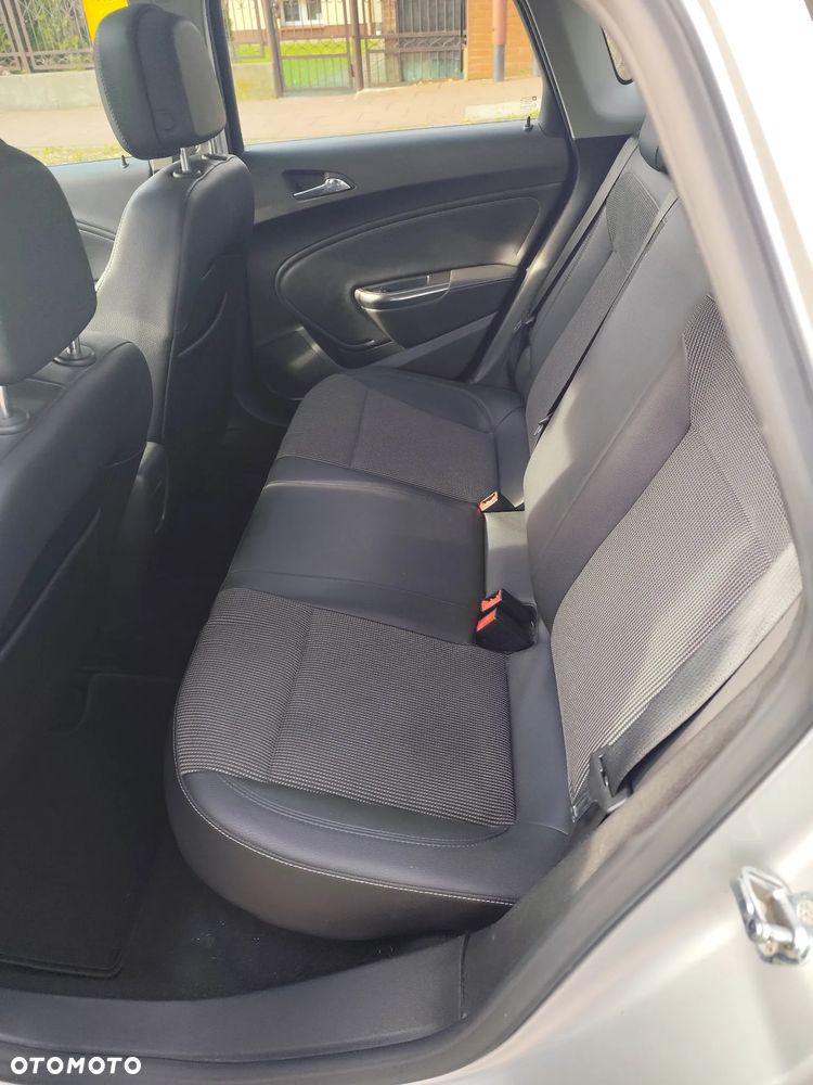 Opel Astra 1.4 T Cosmo S&S - 14