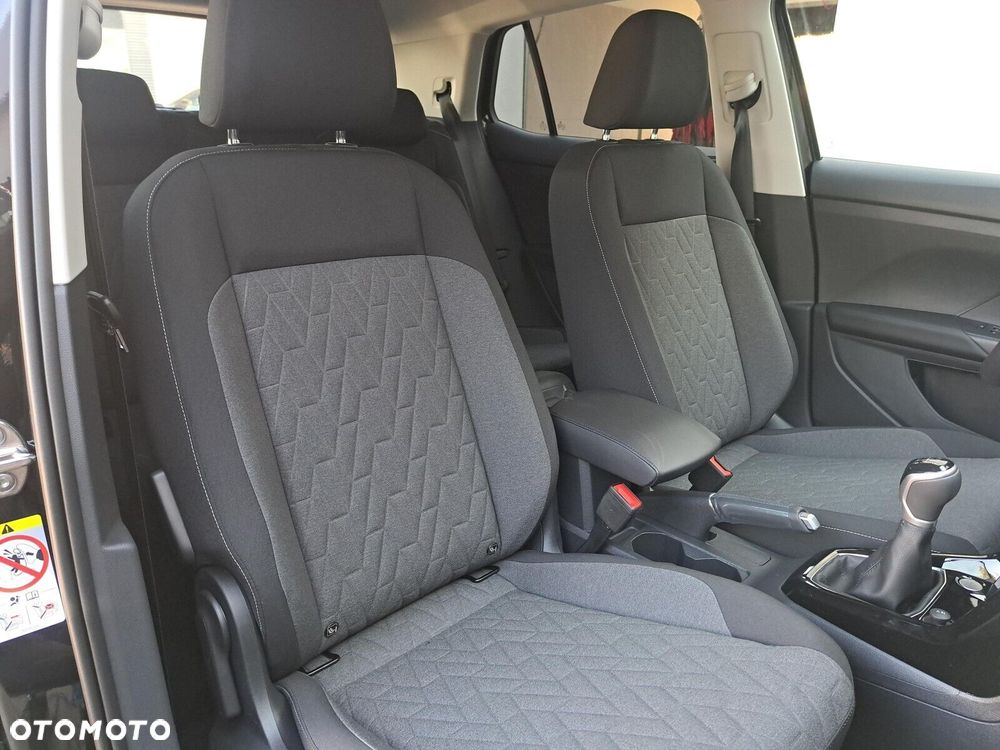 Volkswagen T-Cross - 22