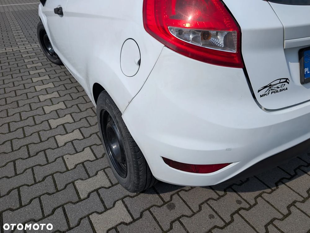 Ford Fiesta 1.4 TDCi Ambiente - 10
