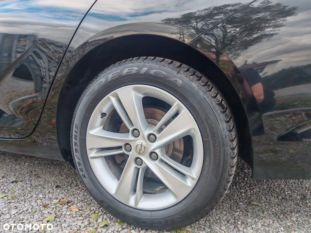 Opel Insignia - 18