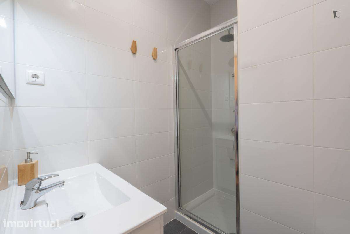 Apartamento com 2 quartos - localizado em Vila nova de gaia - Grande imagem: 4/26