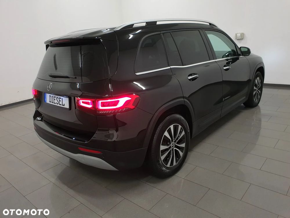 Mercedes-Benz GLB 200 d 4-Matic AMG Line 8G-DCT - 6