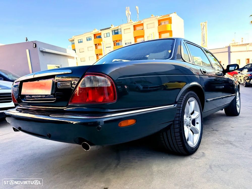 Jaguar XJ XJ8 3.2 Executive - 44