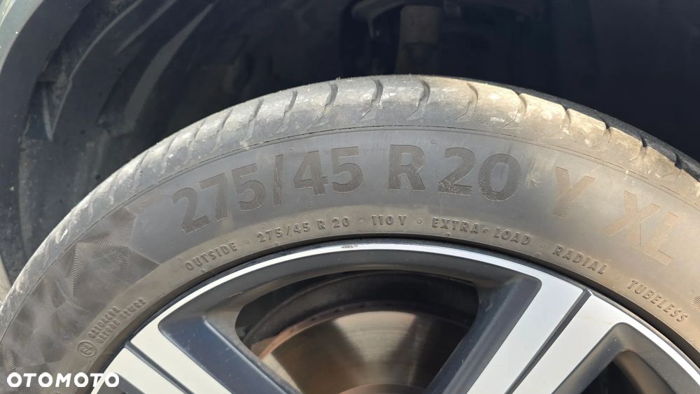 Volvo XC 90 D5 SCR AWD R-Design 7os - 25