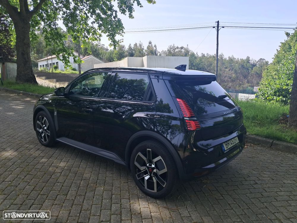 Renault 5 E-Tech 52 kWh Iconic Cinq Autonomia Conforto - 4
