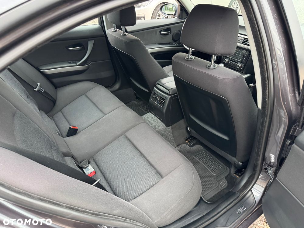 BMW Seria 3 - 8