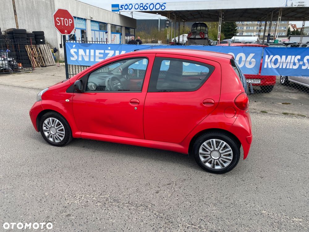 Toyota Aygo City - 17