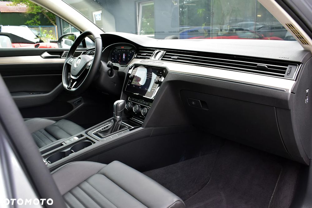 Volkswagen Passat 1.8 TSI BMT Highline DSG - 10