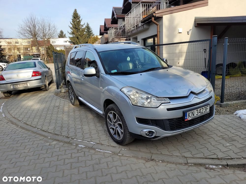 Citroën C-Crosser - 2