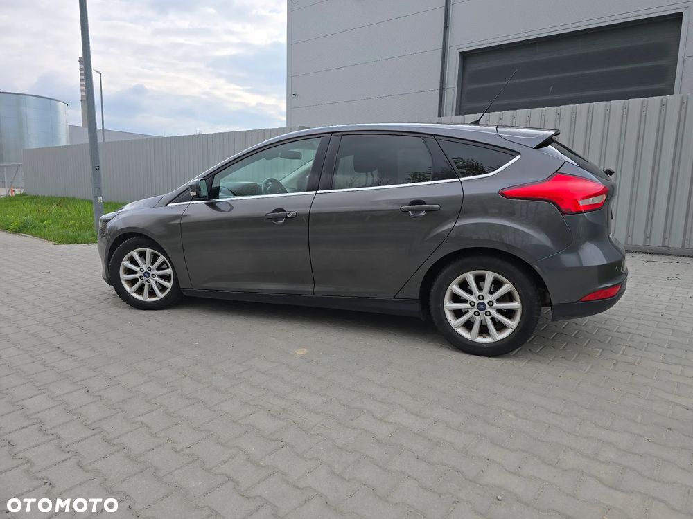 Ford Focus 2.0 TDCi Titanium ASS - 10