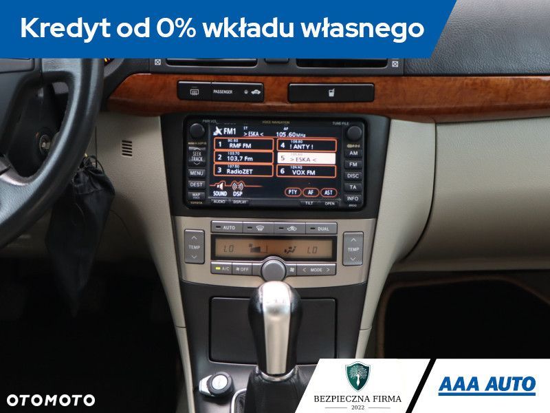 Toyota Avensis - 14
