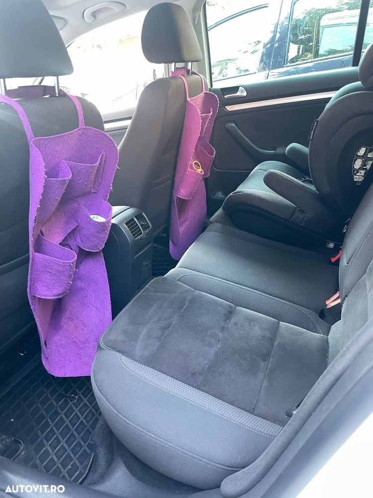 Volkswagen Golf 2.0 TDI DSG Comfortline - 4